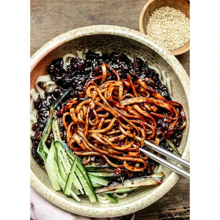 Kviečių makaronai - Jjajangmyeon 1.36 KG - Wang - Image 3