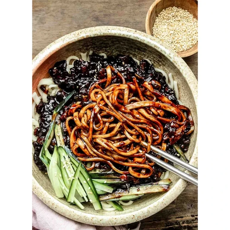 Kviečių makaronai - Jjajangmyeon 453g - Wang - Image 2