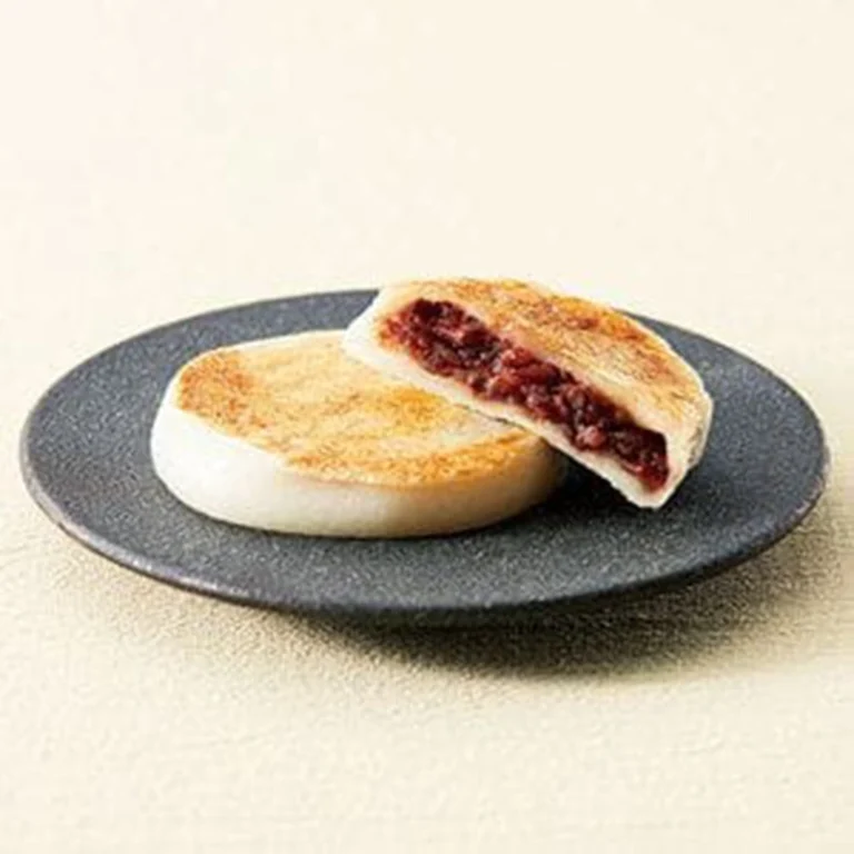 Japoniškas Mochi desertas su Raudonųjų pupelių įdaru 90g - Usagimochi - Image 3