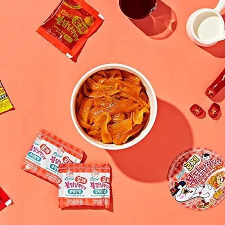 Buldak Aštrūs Vištienos Stikliniai Makaronai – Rose 169.4g - Samyang - Image 5