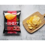 Koikeya Strong Bulvių Traškučiai - Saliamio ir stambiai maltais juodaisiais pipirais 52g - Koikeya