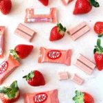 Japoniški šokoladu dengti vafliai „KitKat Mini“ - Braškių skonio 113g - Nestle